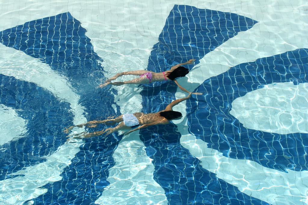 Hotel Tropical Manaus Exterior foto Swimming